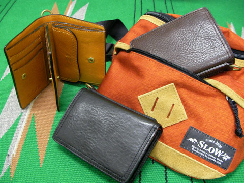 SLOW（スロウ） Leather Wallet ～用途別 種類とサイズ選び～ – ZABOU BLOG