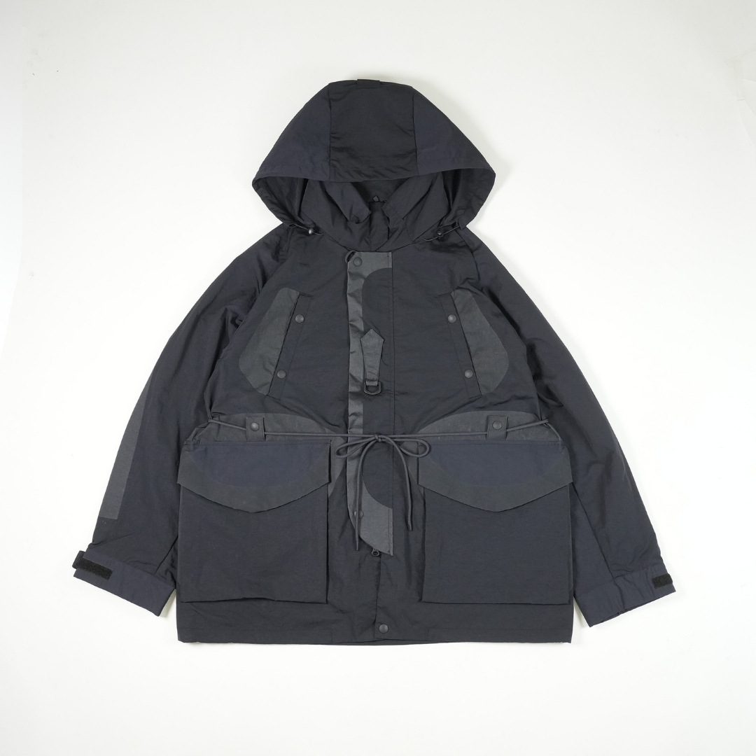 Printed patch mountain parka