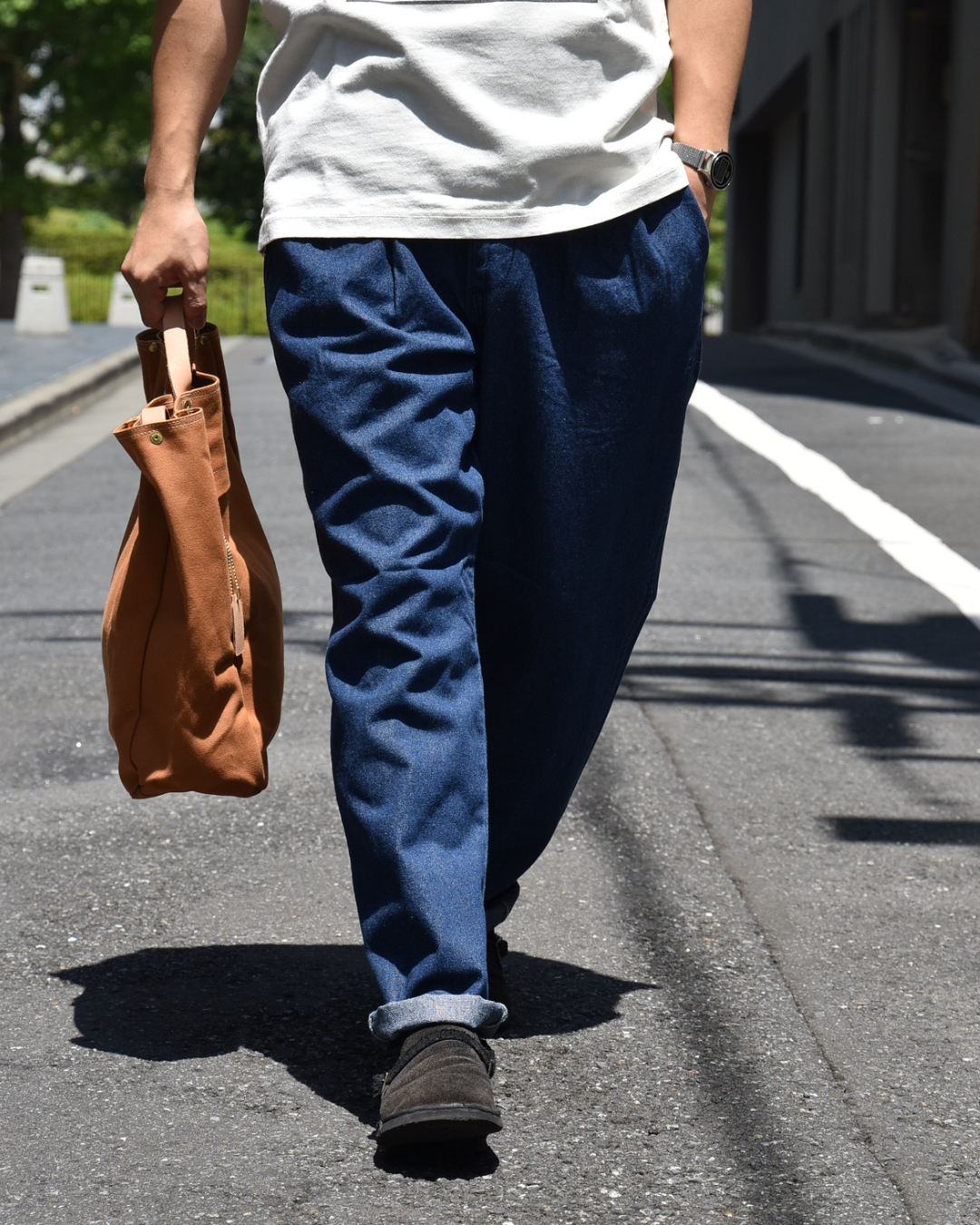 UNIVERSAL OVERALL CHILLPAN TAPERED Light Denim コーディネート