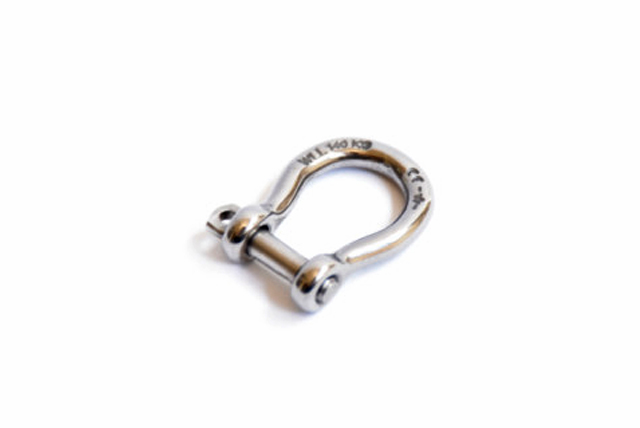 Bow Shackle “S”