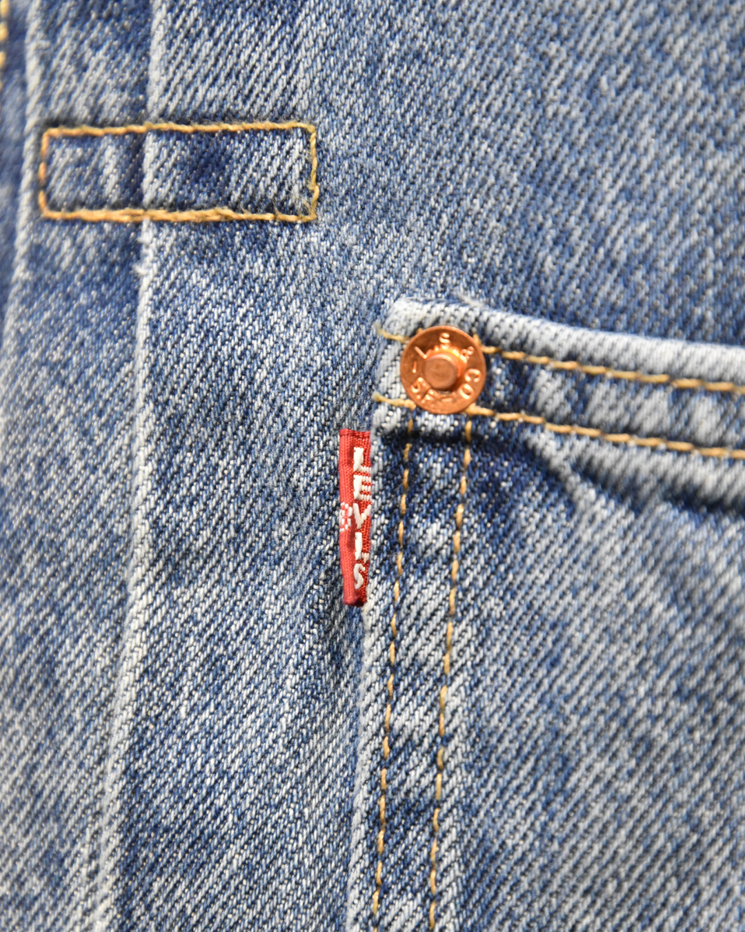 LEVI'S�餷���ǥ��ơ���